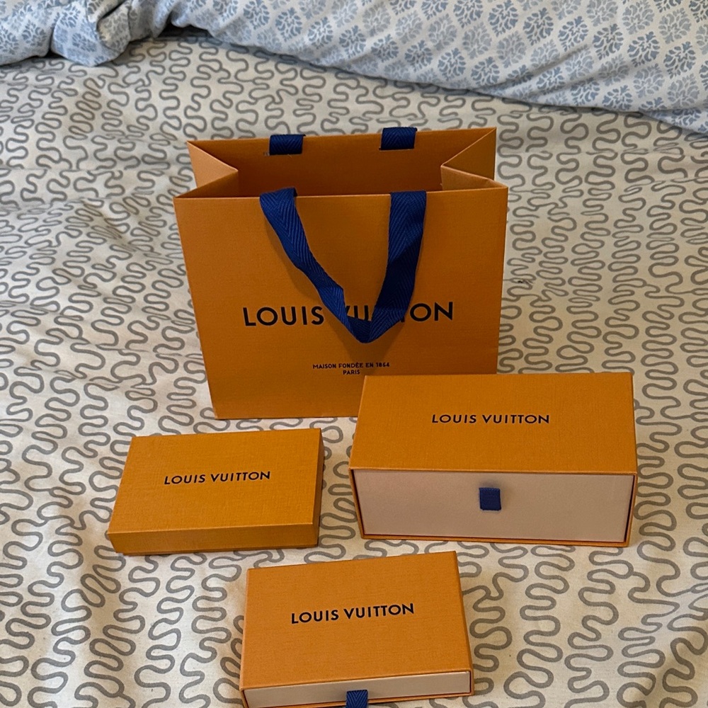 Louis Vuitton Orange and Blue Gift Set